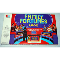  Family Fortunes  Board Game by MB Games (1981)
