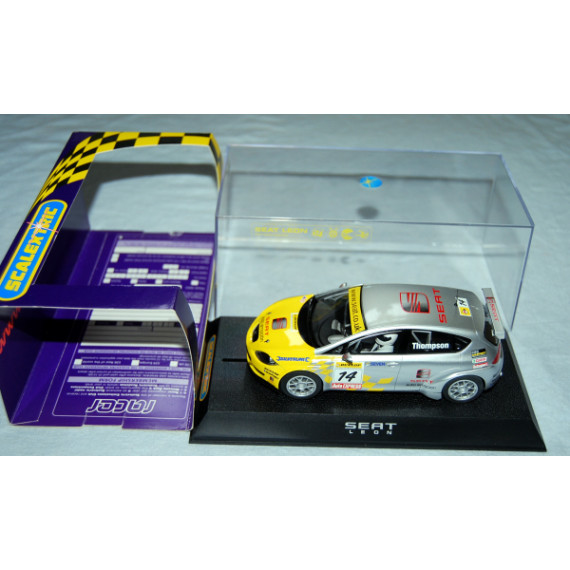 C2825 James Thomson Seat Leon Special Edition Car by Scalextric