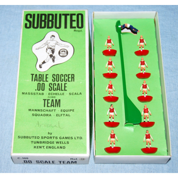 Arsenal Ref 016 Subbuteo Heavyweight (1975)