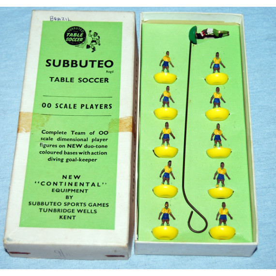 Subbuteo Original Heavyweight Team - Brazil Ref 50 by Subbuteo (1966)