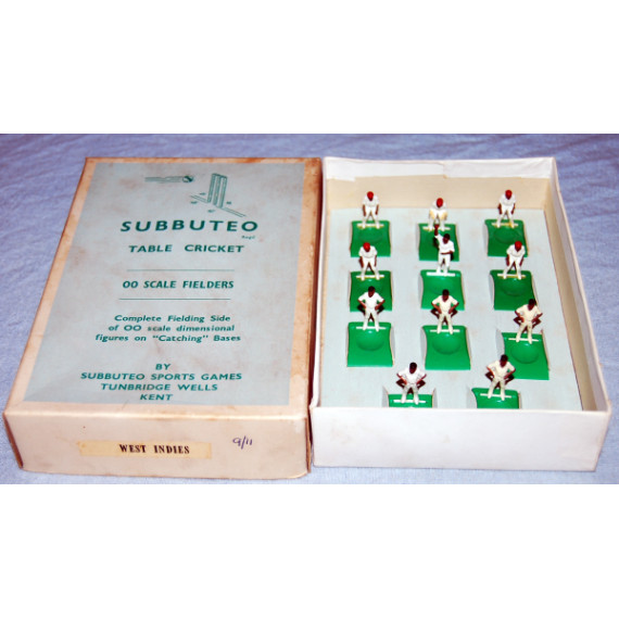 Subbuteo TC-A Cricket Fielding Team  - West Indies (1960's)