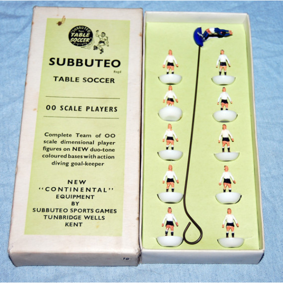 Fulham Ref 010 Subbuteo Heavyweight (1968)