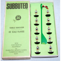 Newcastle United Ref 008 Subbuteo Heavyweight (1974)